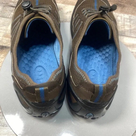 Privo by Clarks Womens Brown & BlueSlip On Casual Comfort Walking Shoes 8.5 M - Picture 13 of 16